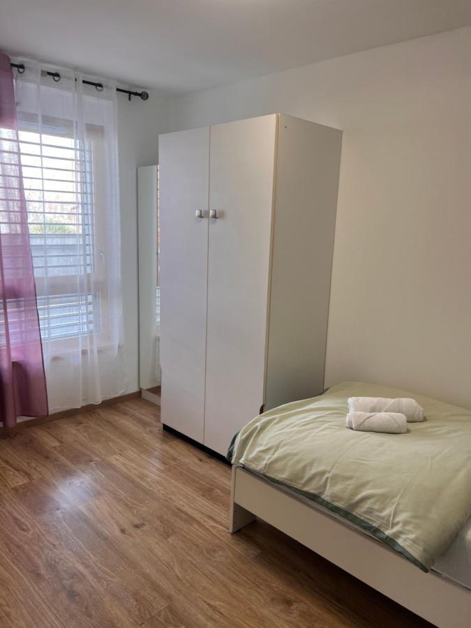 Appartement Red Jardin Tres Calme Saint-Louis  Exterior photo